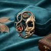 Янтарь и латунь: Брошь "Маска Веточка" A2189545 – уникальный этнический аксессуар